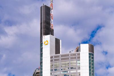 04.10.2023, xblx, Commerzbank Tower, emwirt Frankfurt am Main *** 04 10 2023, xblx, Commerzbank Tower, emwirt Frankfurt-stock-foto