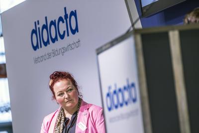 Messe Didacta in Stuttgart, Europas gr??te Bildungsmesse. Forum Bildungsperspektiven mit Martina Scherer, Landesvorsitze-stock-foto