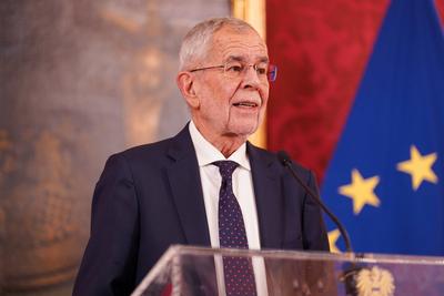 12.02.2025 - ?sterreich, Wien, Europa: Pressekonferenz - Statement von Bundespr?sident Alexander Van der Bellen zur aktu-stock-photo