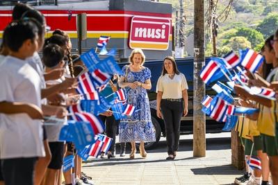 Queen Mathilde In  Costa Rica With Unicef-stock-foto