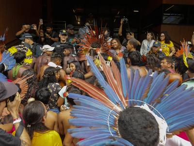 Alepa Revoga Lei 10820-stock-foto