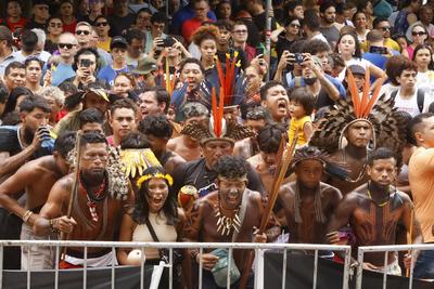 Alepa Revoga Lei 10820-stock-foto