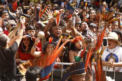 Alepa Revoga Lei 10820-stock-foto