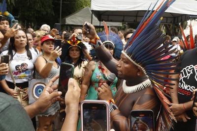 Alepa Revoga Lei 10820-stock-foto