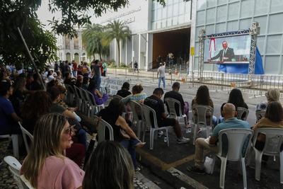 Alepa Revoga Lei 10820-stock-foto