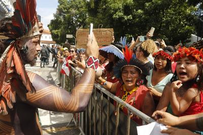 Alepa Revoga Lei 10820-stock-foto