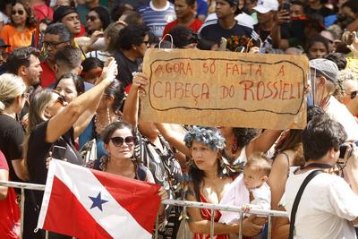 Alepa Revoga Lei 10820-stock-foto