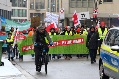 NH_News_Hamburg_TV?D-Streik_13022025-stock-foto