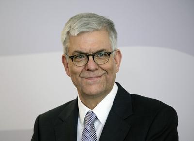 Bilder des Tages Berlin Steigenberger Hotel ZDF 16 Sitzung des Fernsehrates in der XIV Amtsper-stock-foto