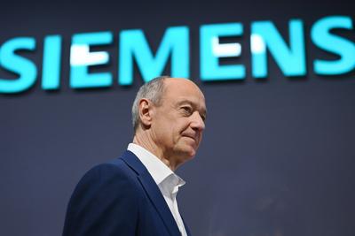 Siemens Hauptversammlung 2025-stock-foto