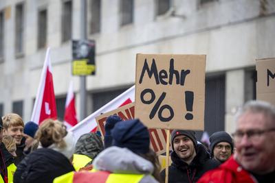 Caritas-Tuer bei GKV-stock-foto