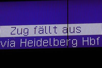 35-Stunden-Streik f?r 35-Wochenstunden 06.03.2024 GDL-Chef CLAUS WESELSKY ruft neuen 35 st?ndigen Warnstreik f?r den G?t-stock-foto