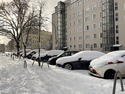 Schnee in Berlin: Winterliche Impression, Berlin Berlin Deutschland *** Snow in Berlin Winter Impression, Berlin Berlin-stock-photo