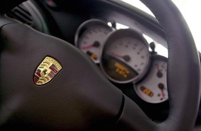 Bildnummer: 54101991  Datum: 26.03.2010  Copyright: imago/NewscastPicture shows the steering wheel and dials of a Porsche vehicle. Porsche PUBLICATIONxNOTxINxUK Wirtschaft GBR Automobilindustrie kbdig xsp 2010 quer Highlight porsche car manufacturer motor vehicle badge emblem logo sports sporty expensive o0 Lenkrad o00 AutoBildnummer 54101991 Date 26 03 2010 Copyright Imago News Cast Picture Shows The Steering Wheel and dials of a Porsche Vehicle Porsche PublicationxNotxInxUK Economy GBR car industry Kbdig xsp 2010 horizontal Highlight Porsche Car Manufacturer Engine Vehicle  Emblem emblem Sports Sporty Expensive o0 Steering wheel o00 Car-stock-foto