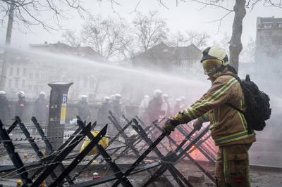National demonstration in Brussels against the reforms.-stock-foto