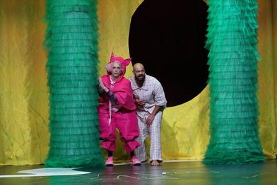 Theater an der Parkaue Berlin Sasja und das Reich jenseits des Meeres-stock-foto