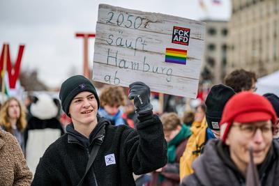 Demonstration fuer mehr Klimaschutz in Berlin-stock-foto