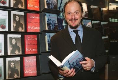 Jeffrey Eugenides (Autor) 10/03 pp Mann USA Amerika Literatur Schriftstellerei Schriftsteller Autor Buch Middlesex Puli-stock-photo