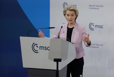 Die Pr?sidentin der Europ?ischen Kommision Ursula von der Leyen bei ihrer Ansprache an der M?nchner Sicherheitskonferenz.-stock-photo