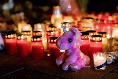 Commemorating suspescted terror attack-stock-foto