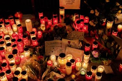 Commemorating suspescted terror attack-stock-foto