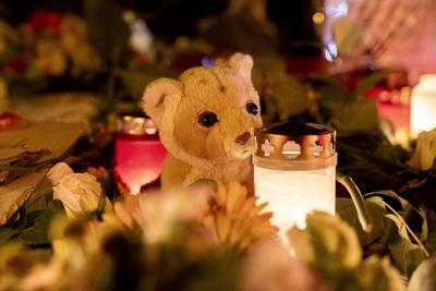 Commemorating suspescted terror attack-stock-foto
