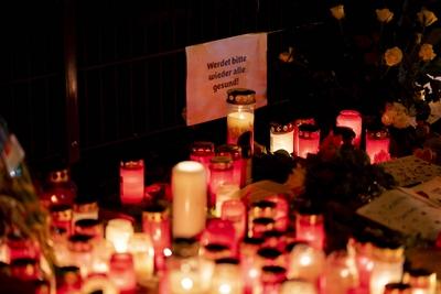 Commemorating suspescted terror attack-stock-foto