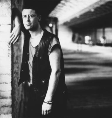 Studio Publicity Still from U2: Rattle and Hum Adam Clayton ? 1988 Paramount Photo Credit: Colm Henry Los Angeles CA US-stock-foto