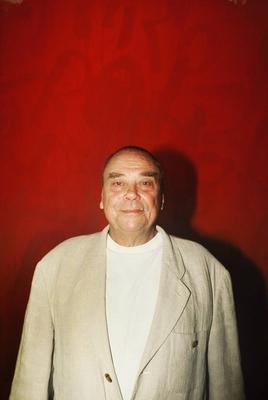 G?nther Uecker Maler und Objektk?nstler G?nther Uecker bei seiner Ausstellung Zeichen Setzen bei der-stock-foto