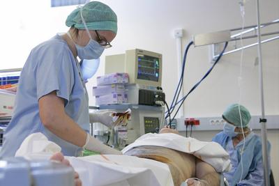 Cancer of prostate ultrasound Ablatherm® HIFU is a non-invasive medical device which uses HIFU (High Intensity Focused-stock-foto