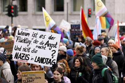 Gro?-Demo W?hl Liebe-stock-foto