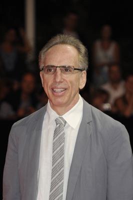 Deauville, France le 08 septembre 2009. .US director, Jerry Zucker pose upon arrival for the screening of Naked gun , o-stock-photo