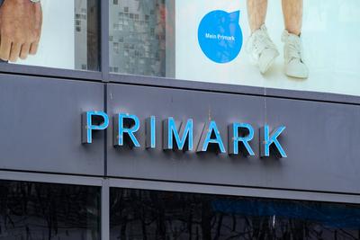 D?sseldorf 26.11.2024 Primark Fast Fashion Schadowstra?e D?sseldorf Nordrhein-Westfalen Deutschland *** D?sseldorf 26 11-stock-foto