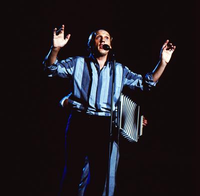 HERMAN VAN VEEN Herman van Veen, Musiker, Violinist, Liedermacher, Schauspieler und Clown aus den Niederlanden, hier bei-stock-foto