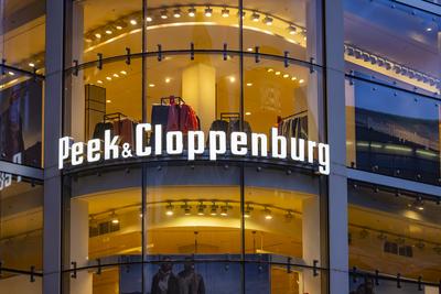 Ladengesch?ft mit dem Logo der Marke Peek und Cloppenburg. // 31.01.2025: Stuttgart, Baden-W?rttemberg, Deutschland. ***-stock-foto
