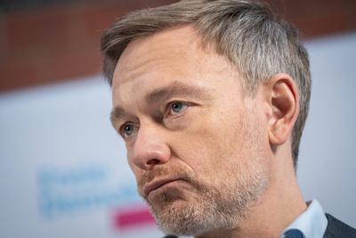 W?chentliche Pressekonferenz nach Gremiensitzungen der FDP ? Christian Lindner, Parteivorsitzender und ehemaliger Bundesfinanzminister-stock-photo