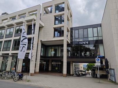 08.08.2024 xkhx Kassel K?nigsgalerie Symbolbild Modehaus SiNN Kassel K?nigs-Galerie gerade eingezogen jetzt hat das Unte-stock-foto