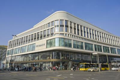 Primark, Gesch?ftshaus Zoom, Joachimsthaler Strasse, Charlottenburg, Berlin Deutschland-stock-photo