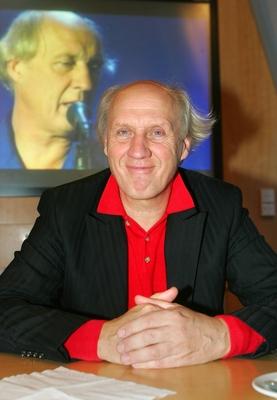 Herman van Veen Copyright: IMAGO. Herrmann 11.01.2006 Thema: Herman van Veen tritt vom 13.01.2006 bis zum 21.01.05 im Fr-stock-foto