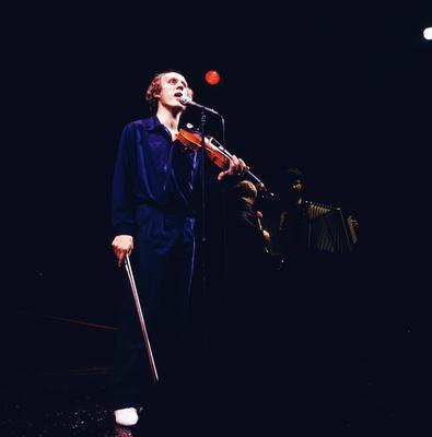 HERMAN VAN VEEN Herman van Veen, Musiker, Violinist, Liedermacher, Schauspieler und Clown aus den Niederlanden, hier bei-stock-foto