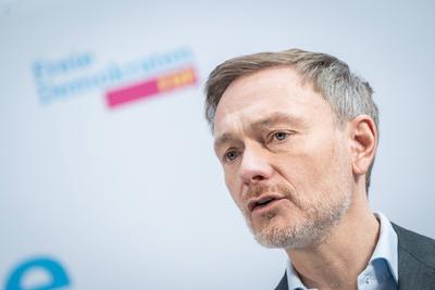 W?chentliche Pressekonferenz nach Gremiensitzungen der FDP ? Christian Lindner, Parteivorsitzender und ehemaliger Bundesfinanzminister-stock-photo