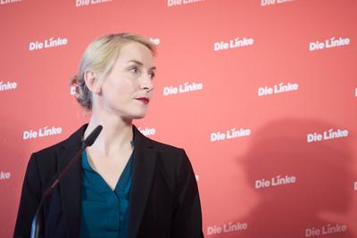 Berlin, Pressekonferenz Die Linke mit Ines Schwerdtner und Heidi Reichinnek-stock-foto