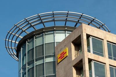 Zentrale und Unternehmenssitz der Bausparkasse Schw?bisch Hall Hohenlohe Baden W?rttemberg Deutsc-stock-foto