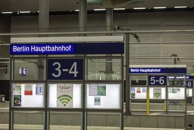 Hauptbahnhof wird zur Baustelle, Der unterirdische Teil des Berliner Hauptbahnhofs wird 2025 f?r eine umfassende Sanieru-stock-foto