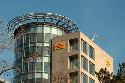 Zentrale und Unternehmenssitz der Bausparkasse Schw?bisch Hall Hohenlohe Baden W?rttemberg Deutsc-stock-foto