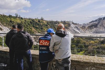 Earthquake today in Naples and Campi Flegrei, two strong tremors: magnitude 3.9.-stock-foto