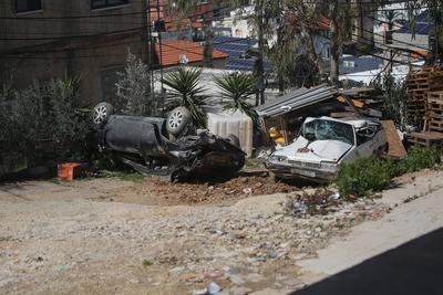 Damage to Palestinian homes caused by an Israeli military raid on the Nour Shams refugee camp near Tulkarem-stock-foto