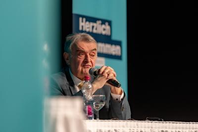 CDU Wahlkampfveranstaltung mit Hendrik Streeck in Bonn 17.02.2025-stock-foto