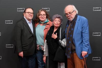 Filmfest Hamburg Gustav Peter W?hler, Bettina Stucky, Brigitte Janner und Ehemann Hajo Gies am Abschlussabend des Filmf-stock-photo