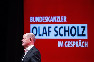 Olaf Scholz in Emden-stock-foto